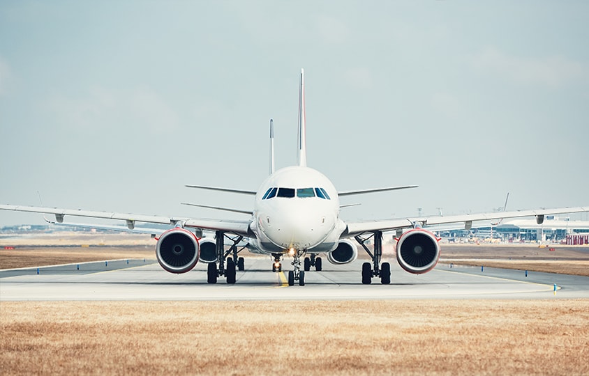 avion aeroport nimes taxi chauffeur reservation transfert confortable