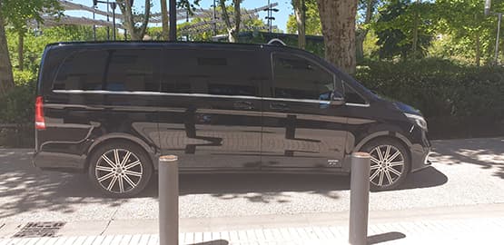Taxi Nîmes Minibus Trajet en taxi avec minibus pour vos trajets à Nîmes