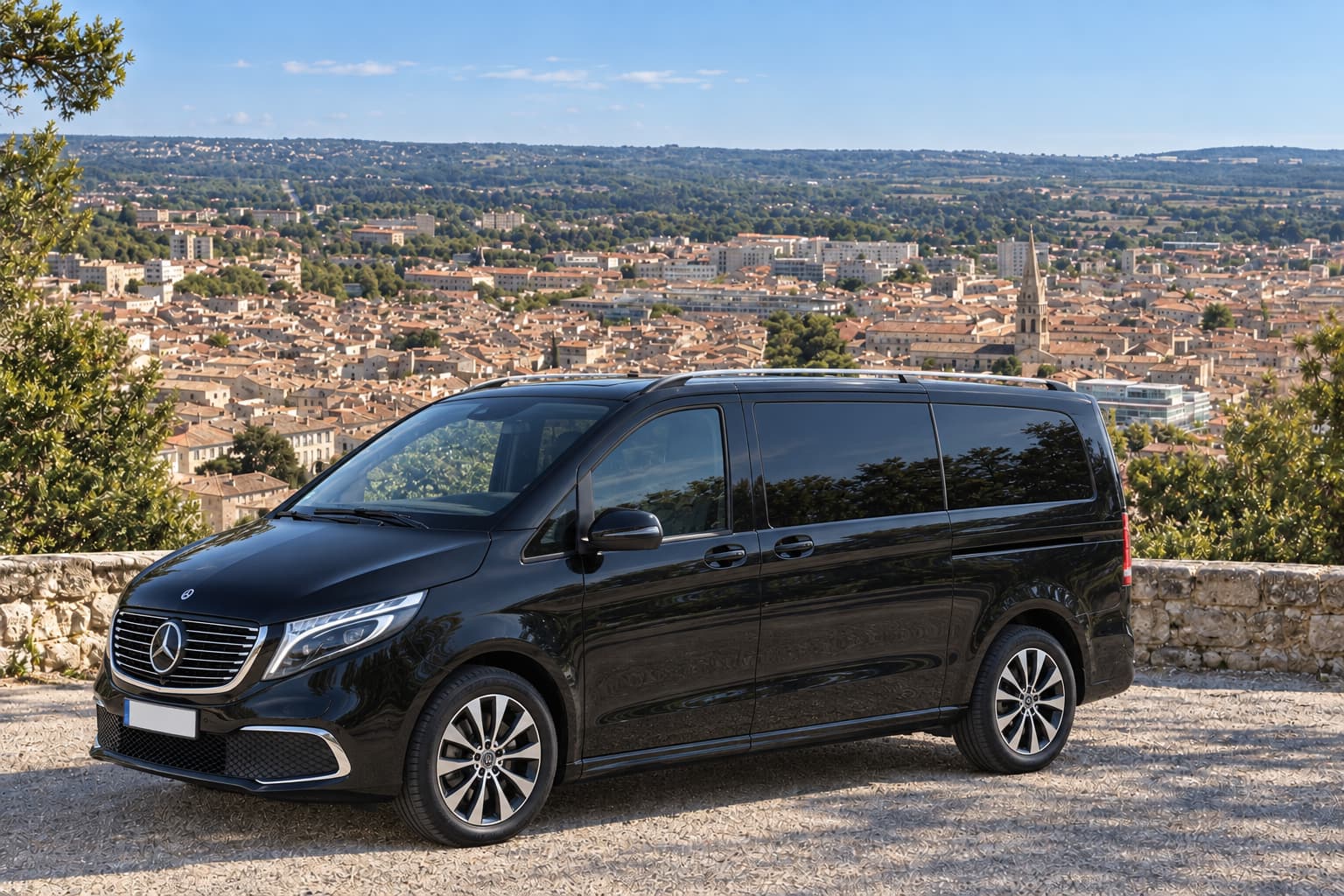 Chauffeur Taxi à Nîmes Gard Tous vos déplacements dans le Gard